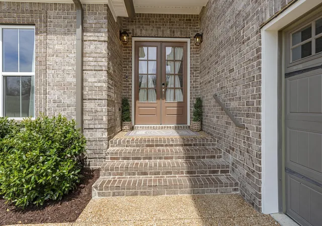 Photo 3 of Single family home for sale at 813 Ridgestone Pl, Lebanon, TN 37087 | MLS# 3526917 | Listing updated on 2026-09-23