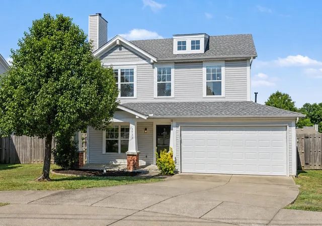 Photo 1 of Sale Pending at 3933 Bridgeview Ln, Nashville, TN 37221 | MLS# 3526794 | Listing updated on 2026-09-01