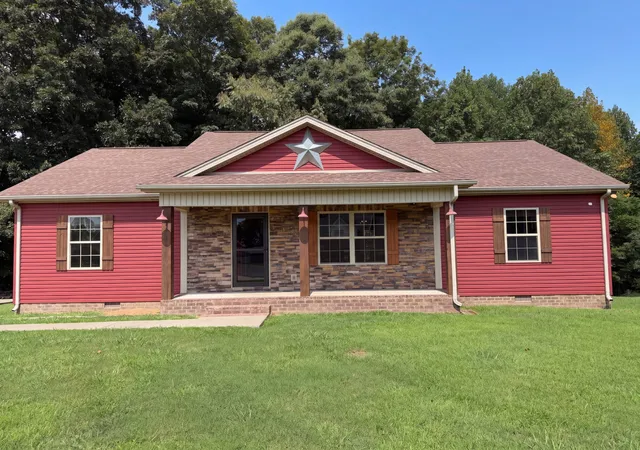 Photo 1 of Single family home for sale at 161 Brady Cole Ln, Lafayette, TN 37083 | MLS# 3526942 | Listing updated on 2026-10-06