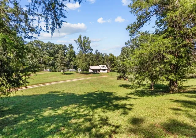 Photo 2 of Single family home for sale at 6371 Hassell Creek Rd, Lyles, TN 37098 | MLS# 3527273 | Listing updated on 2026-09-02