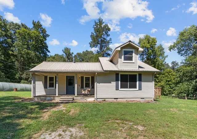 Photo 3 of Single family home for sale at 6371 Hassell Creek Rd, Lyles, TN 37098 | MLS# 3527273 | Listing updated on 2026-09-02