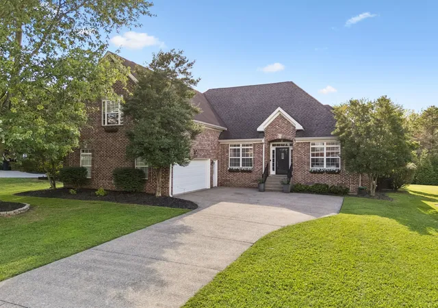 Photo 2 of Single family home for sale at 1631 Fair House Rd, Spring Hill, TN 37174 | MLS# 3528712 | Listing updated on 2026-09-21