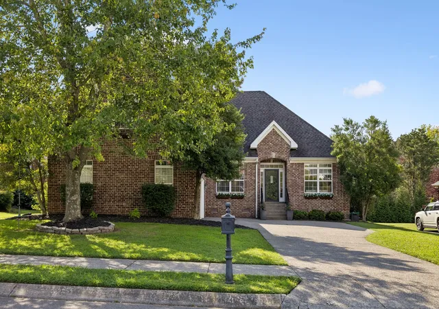 Photo 3 of Single family home for sale at 1631 Fair House Rd, Spring Hill, TN 37174 | MLS# 3528712 | Listing updated on 2026-09-21