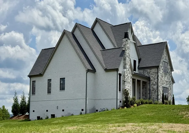 Photo 4 of Single family home for sale at 1954 Napa Dr, Brentwood, TN 37027 | MLS# 3530236 | Listing updated on 2026-10-08
