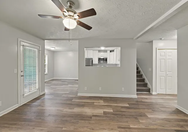 Photo 4 of Townhouse for sale at 212 Graves Rd, Goodlettsville, TN 37072 | MLS# 3612989 | Listing updated on 2026-10-07