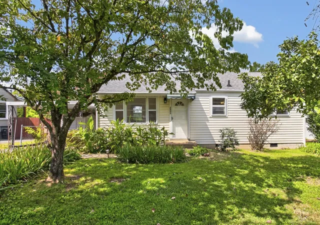 Photo 4 of Single family home for sale at 2921 Ironwood Dr, Nashville, TN 37214 | MLS# 3527310 | Listing updated on 2026-08-27