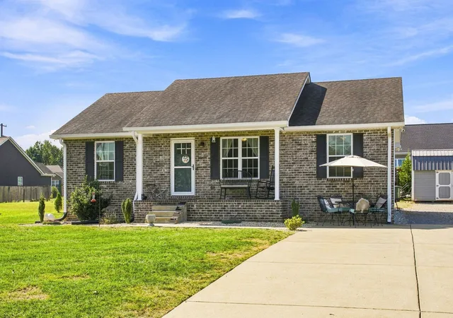 Photo 1 of Single family home for sale at 212 Shaub Rd, Portland, TN 37148 | MLS# 3526919 | Listing updated on 2026-09-26