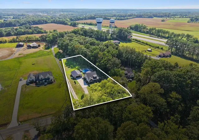 Photo 1 of Single family home for sale at 8919 Cedar Grove Rd, Cross Plains, TN 37049 | MLS# 3527484 | Listing updated on 2026-09-23