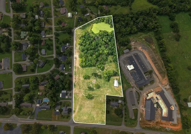 Photo 1 of Sale Pending at 0 Thompson Lane, Hartsville, TN 37074 | MLS# 3526929 | Listing updated on 2026-09-12