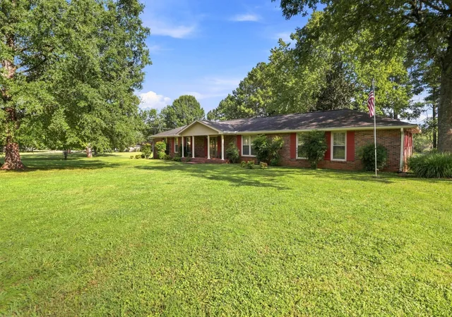 Photo 1 of Single family home for sale at 112 Cedar Way Dr, Lebanon, TN 37087 | MLS# 3527007 | Listing updated on 2026-09-20