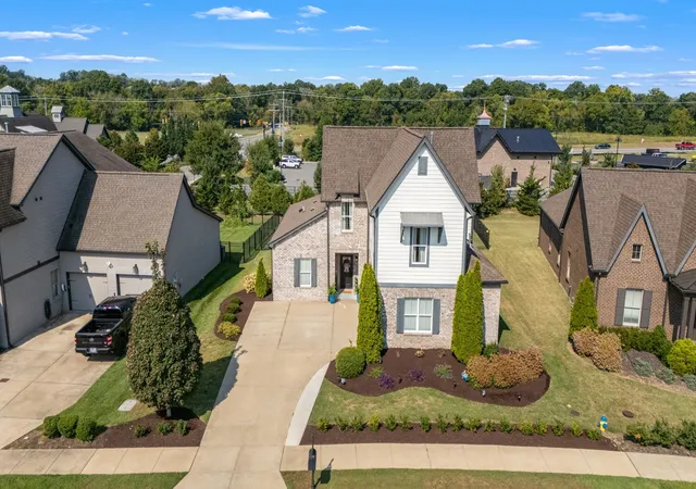 Photo 3 of Single family home for sale at 303 Colt Ave, Mount Juliet, TN 37122 | MLS# 3546290 | Listing updated on 2026-10-05