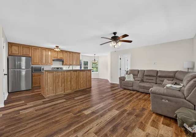Photo 3 of Single family home for sale at 29 Heather Rd, Fayetteville, TN 37334 | MLS# 3526951 | Listing updated on 2026-09-02