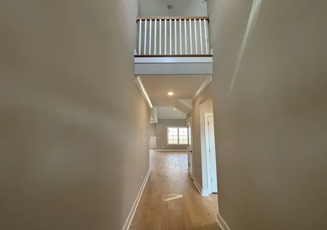 Photo 2 of Single family home for sale at 5561 Sinclair St, Murfreesboro, TN 37127 | MLS# 3527000 | Listing updated on 2026-09-24