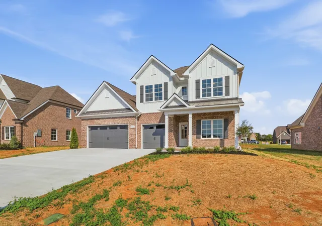 Photo 3 of Single family home for sale at 5561 Sinclair St, Murfreesboro, TN 37127 | MLS# 3527000 | Listing updated on 2026-09-26