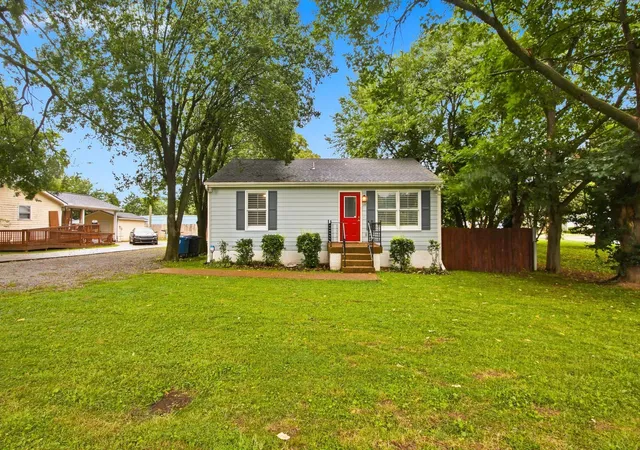 Photo 2 of Single family home for sale at 132 Good Neighbors Rd, Franklin, TN 37064 | MLS# 3541470 | Listing updated on 2026-10-04