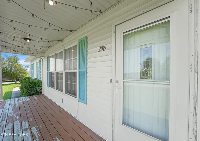Photo 3 of Single family home for sale at 2019 Martha Washington Rd, Clarkrange, TN 38553 | MLS# 3527011 | Listing updated on 2026-09-27