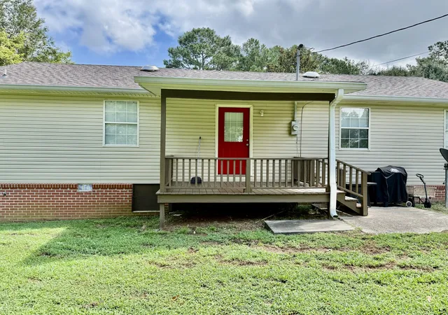 Photo 4 of Single family home for sale at 31861 County Road 8, Florence, AL 35634 | MLS# 3527265 | Listing updated on 2026-09-29