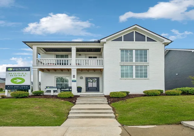 Photo 2 of Single family home for sale at 233 Champaign Pvt Dr, Hendersonville, TN 37075 | MLS# 3527114 | Listing updated on 2026-08-27