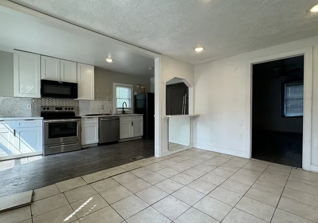 Photo 2 of Land for sale at 725 25th Ave N, Nashville, TN 37208 | MLS# 3527119 | Listing updated on 2026-08-26