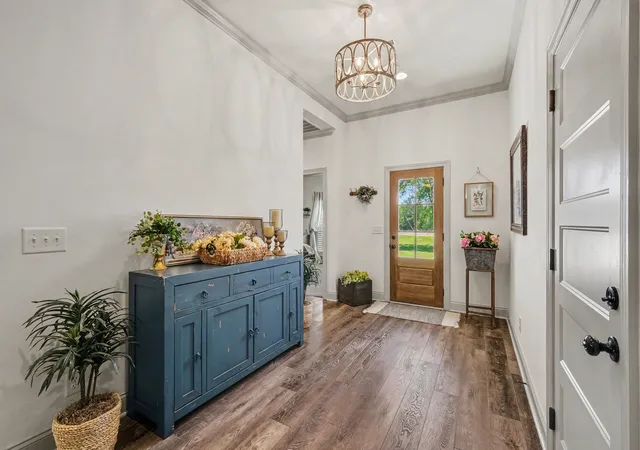 Photo 2 of Single family home for sale at 6710 Murfreesboro Rd, Lebanon, TN 37090 | MLS# 3528773 | Listing updated on 2026-09-03