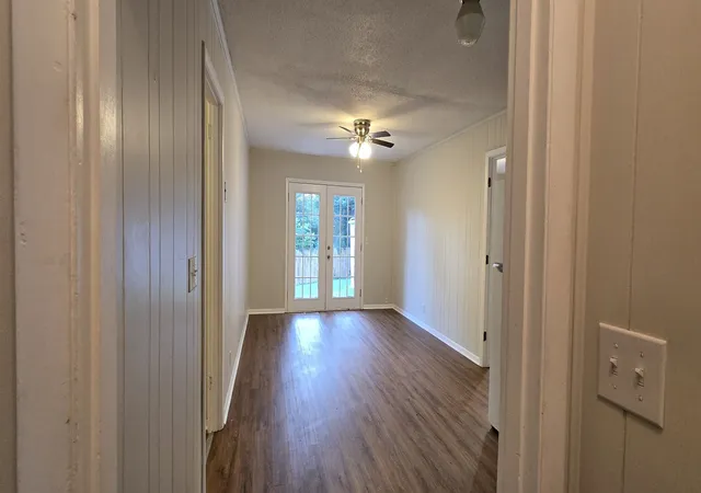 3rd image of 310 Sheriff Dr, Clarksville, TN 37042 | MLS# 3527248
