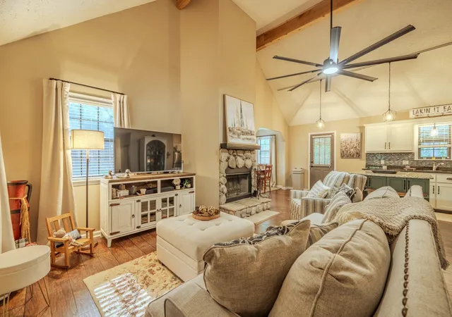 Photo 2 of Sale Pending at 25 Pickwick Woods Cv, Counce, TN 38326 | MLS# 3527140 | Listing updated on 2026-09-22