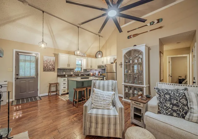 Photo 4 of Sale Pending at 25 Pickwick Woods Cv, Counce, TN 38326 | MLS# 3527140 | Listing updated on 2026-09-22