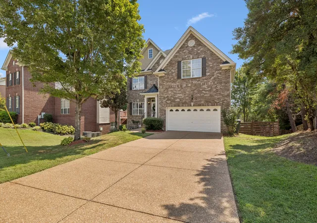 Photo 1 of Single family home for sale at 1200 Wexford Downs Ln, Nashville, TN 37211 | MLS# 3529163 | Listing updated on 2026-09-19