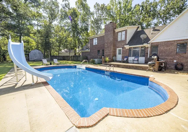 Photo 3 of Single family home for sale at 255 Easley Loop, Savannah, TN 38372 | MLS# 3527165 | Listing updated on 2026-08-28