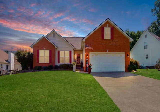 2nd image of 597 Edinburgh Way, Clarksville, TN 37043 | MLS# 3527272