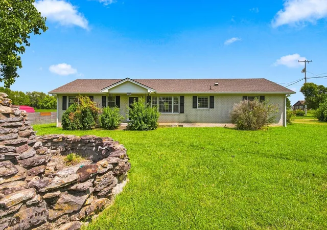 Photo 1 of Sale Pending at 208 Scattersville Rd, Portland, TN 37148 | MLS# 3527399 | Listing updated on 2026-08-30