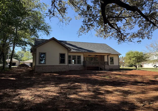 Photo 4 of Single family home for sale at 369 Pickney Rd, Winchester, TN 37398 | MLS# 3527291 | Listing updated on 2026-10-05
