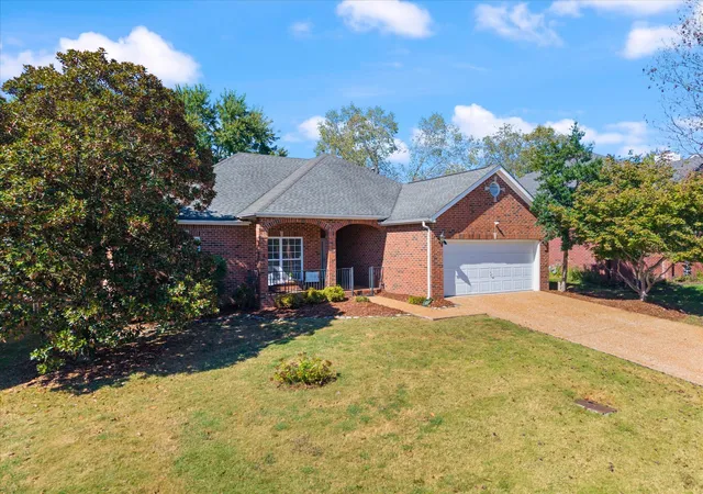 Photo 2 of Single family home for sale at 6769 Autumn Oaks Dr, Brentwood, TN 37027 | MLS# 3613164 | Listing updated on 2026-10-10