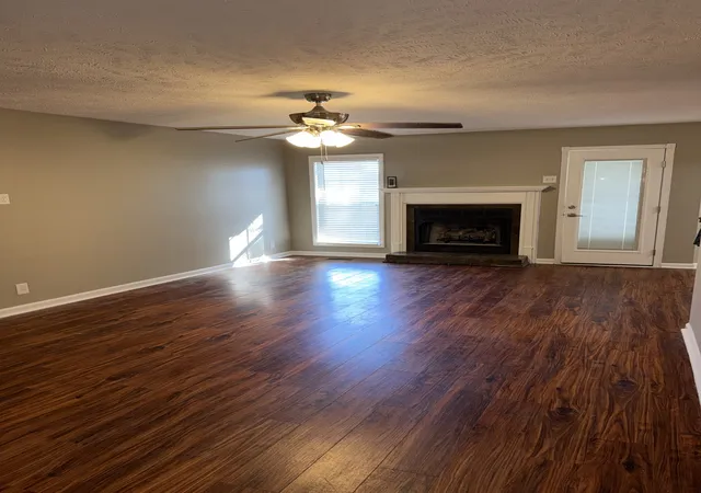 Photo 1 of Single family home for sale at 1006 Monica Dr, Clarksville, TN 37042 | MLS# 3627230 | Listing updated on 2026-10-28