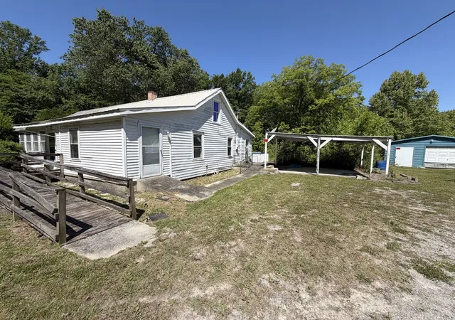 Photo 3 of Single family home for sale at 5217 Ragsdale Rd, Manchester, TN 37355 | MLS# 3527391 | Listing updated on 2026-09-02