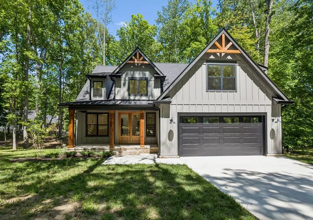 Photo 1 of Single family home for sale at 1007 Pheasant Ct, Kingston Springs, TN 37082 | MLS# 3527370 | Listing updated on 2026-09-04