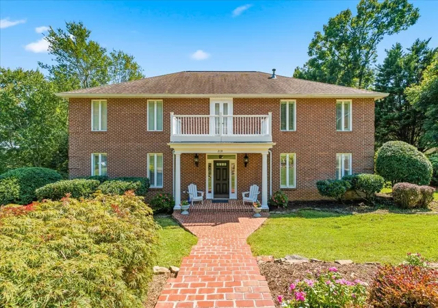 Photo 1 of Single family home for sale at 2131 Breckenridge St, Athens, TN 37303 | MLS# 3527386 | Listing updated on 2026-09-15