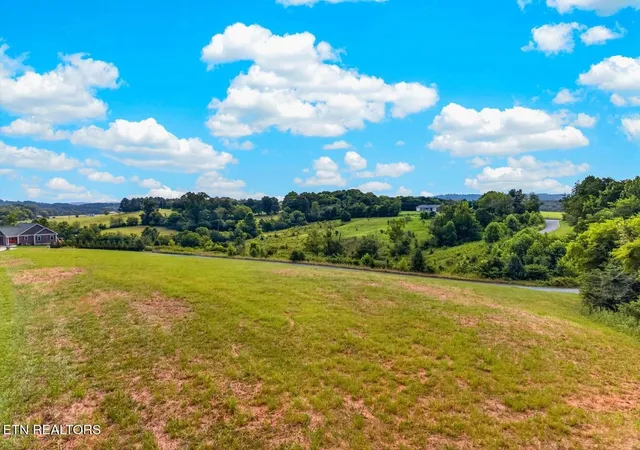 Photo 3 of Land for sale at 0 Woodland Crk Rd, Dandridge, TN 37725 | MLS# 3536062 | Listing updated on 2026-09-03