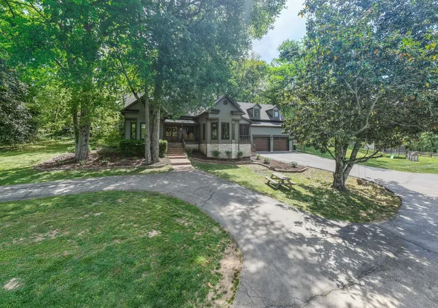 1st image of 2153 Williamsport Pike, Columbia, TN 38401 | MLS# 3527392