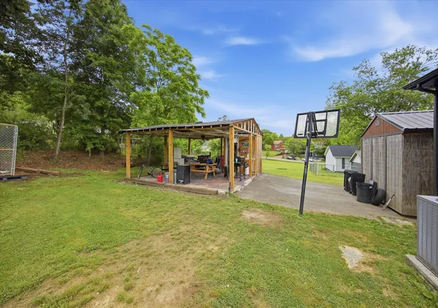 Photo 30 of Single family home for sale at 1205 Poole Street, Rossville, GA 30741 | MLS# 3527387 | Listing updated on 2026-09-07
