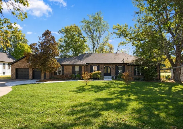 Photo 1 of Single family home for sale at 137 Baltusrol Rd, Franklin, TN 37069 | MLS# 3547995 | Listing updated on 2026-10-09