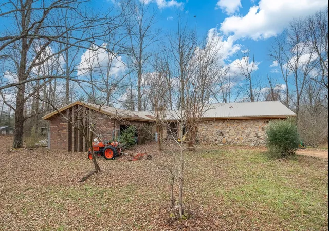 Single family home for sale at 1850 Blanton Rd, Adamsville, TN 38310 | MLS# 3527417
