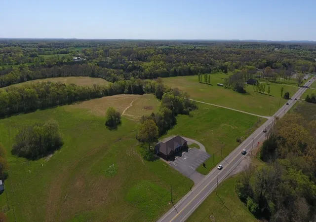 Photo 2 of House for sale at 4555 Nashville Hwy, Chapel Hill, TN 37034 | MLS# 3528916 | Listing updated on 2026-08-29