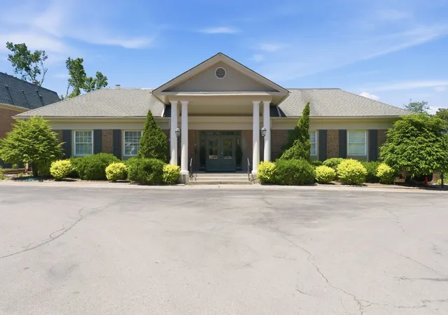Photo 1 of Condo for sale at 4500 Post Rd #4, Nashville, TN 37205 | MLS# 3529990 | Listing updated on 2026-09-01