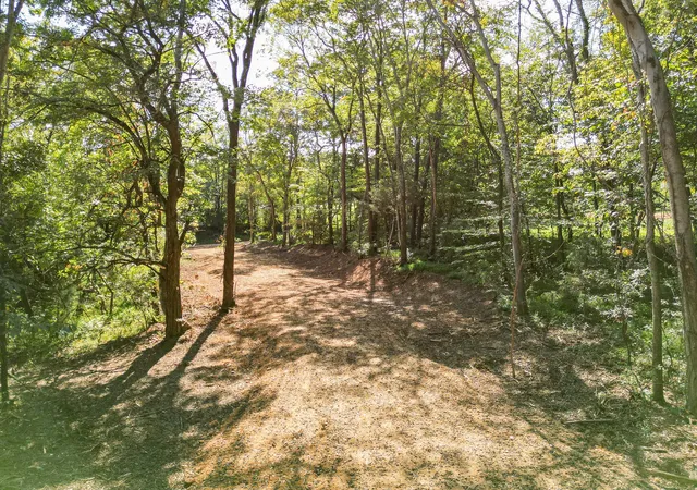 Photo 4 of Land for sale at 0 Old Hwy 7, Columbia, TN 38401 | MLS# 3527655 | Listing updated on 2026-08-27