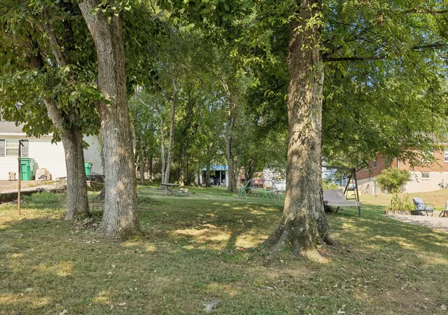 Photo 31 of Single family home for sale at 440 8th Ave S, Lewisburg, TN 37091 | MLS# 3527811 | Listing updated on 2026-09-15