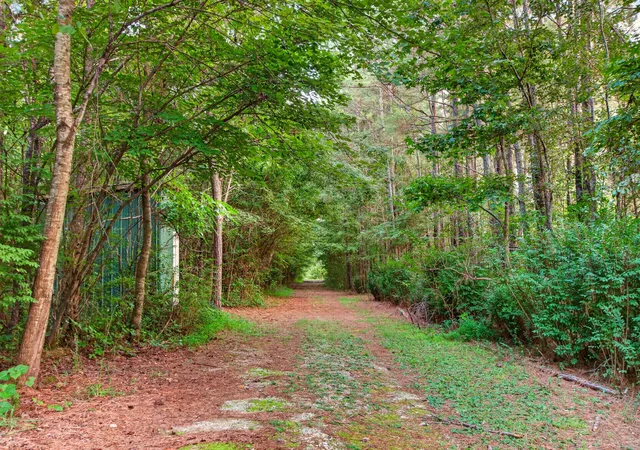Photo 2 of Land for sale at 156 Sunshine Mountain Lane, Mc Minnville, TN 37110 | MLS# 3527527 | Listing updated on 2026-08-31