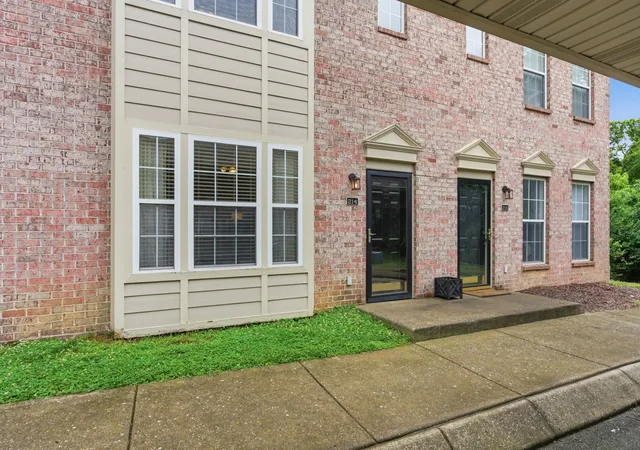 Photo 3 of Townhouse for sale at 7241 Hwy 70 S #214, Nashville, TN 37221 | MLS# 3527531 | Listing updated on 2026-08-27