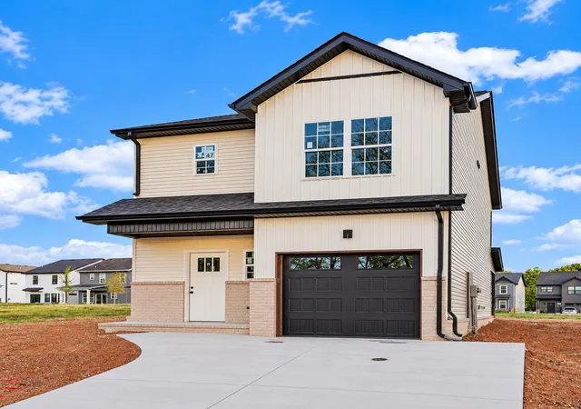 Single family home for sale at 636 Southern Pass Run, Clarksville, TN 37043 | MLS# 3529197 | Listing updated on 2026-10-08