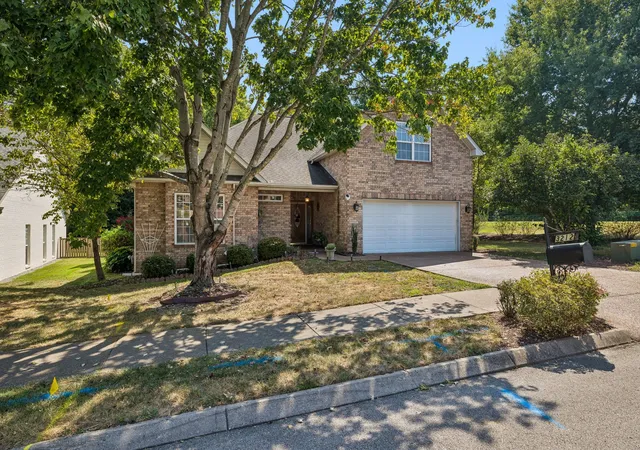 Photo 3 of Sale Pending at 3212 Vera Valley Rd, Franklin, TN 37064 | MLS# 3527582 | Listing updated on 2026-10-07